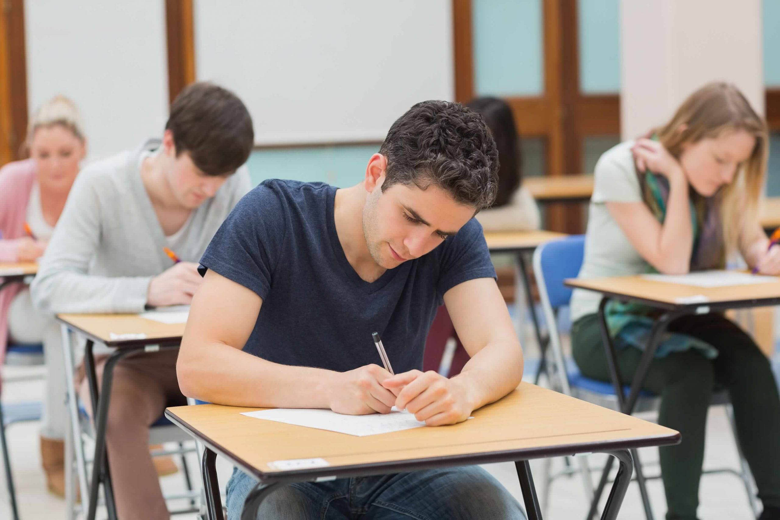 How To Find The Right English Tutor For Your Child